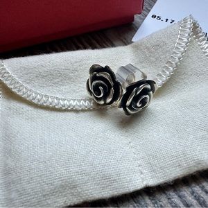 Brand new James Avery Rose Blossom earrings
